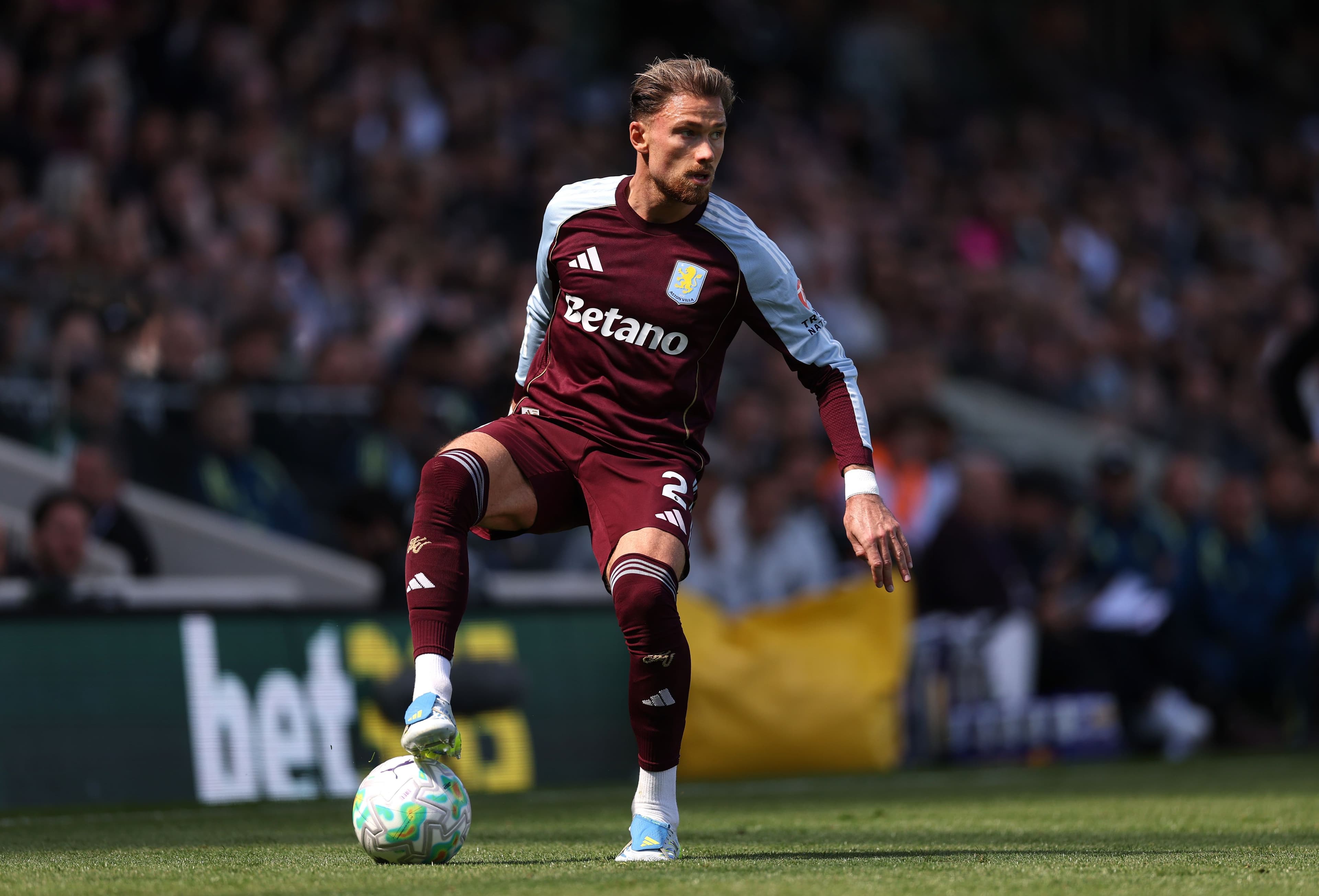 Aston Villa star says Chelsea have player who does something better than most footballers