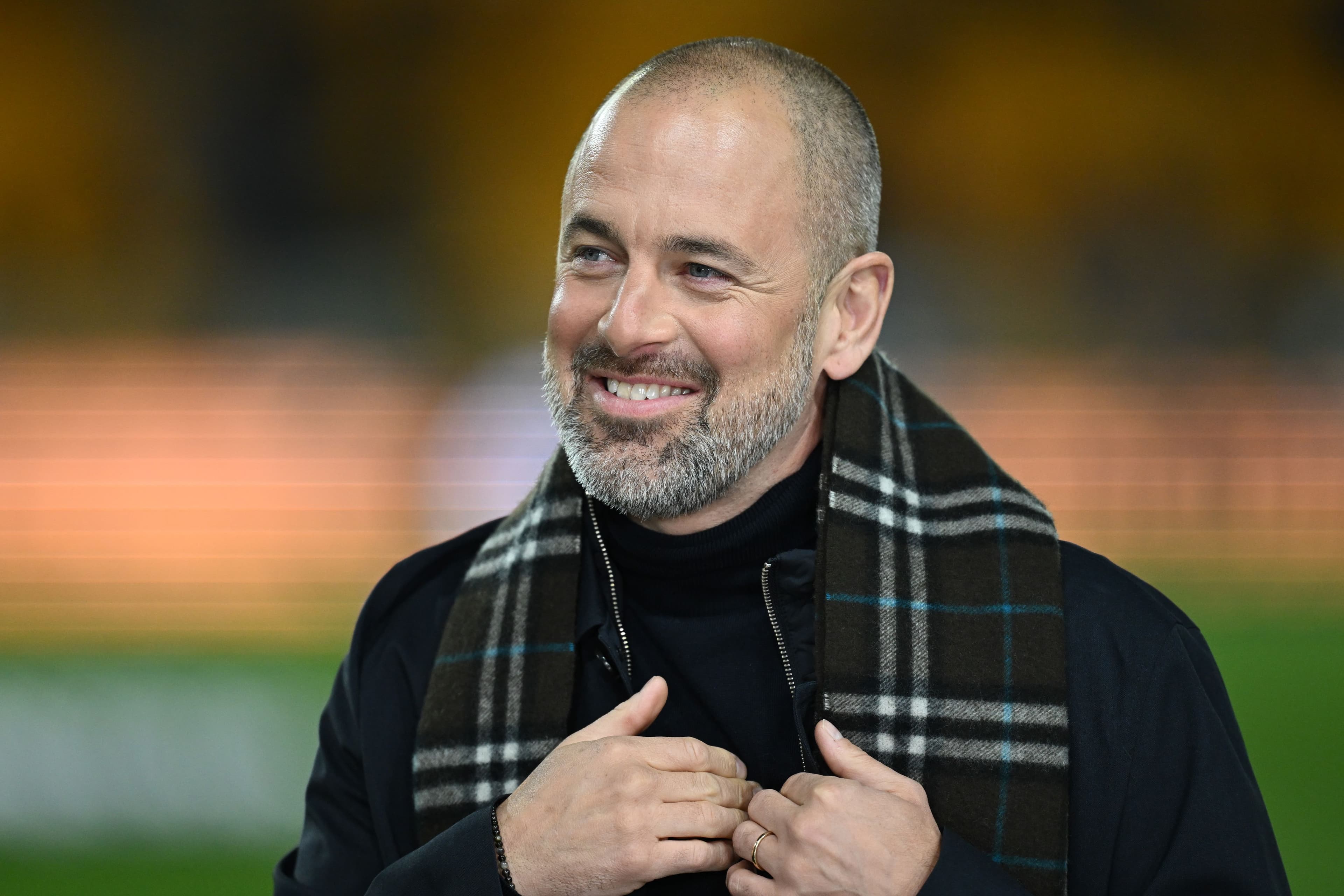 “I can’t come out here and lie” – Joe Cole sends warning to Chelsea after Man United defeat
