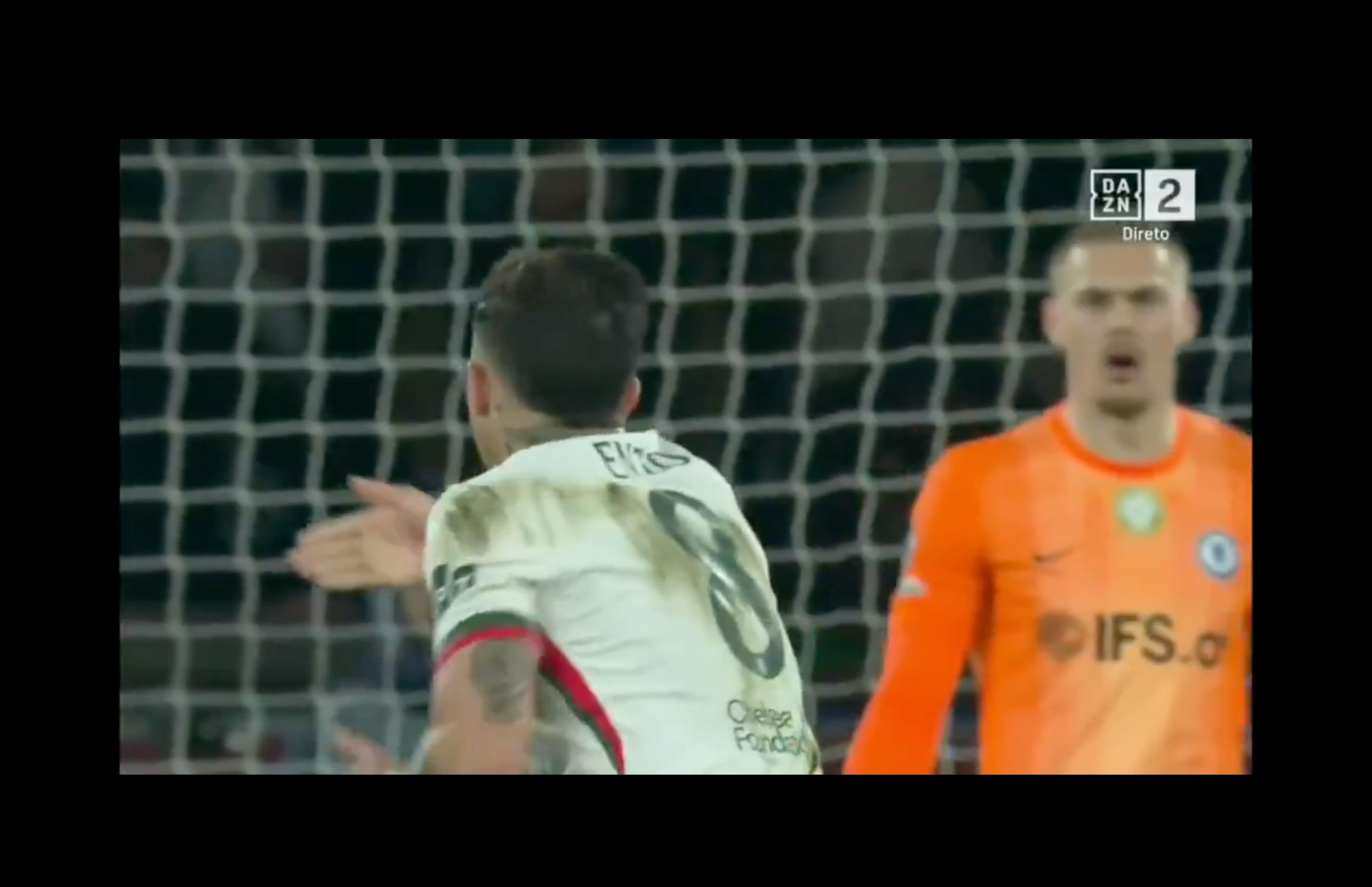 Chelsea players reportedly unhappy with Enzo Fernandez for shouting at them