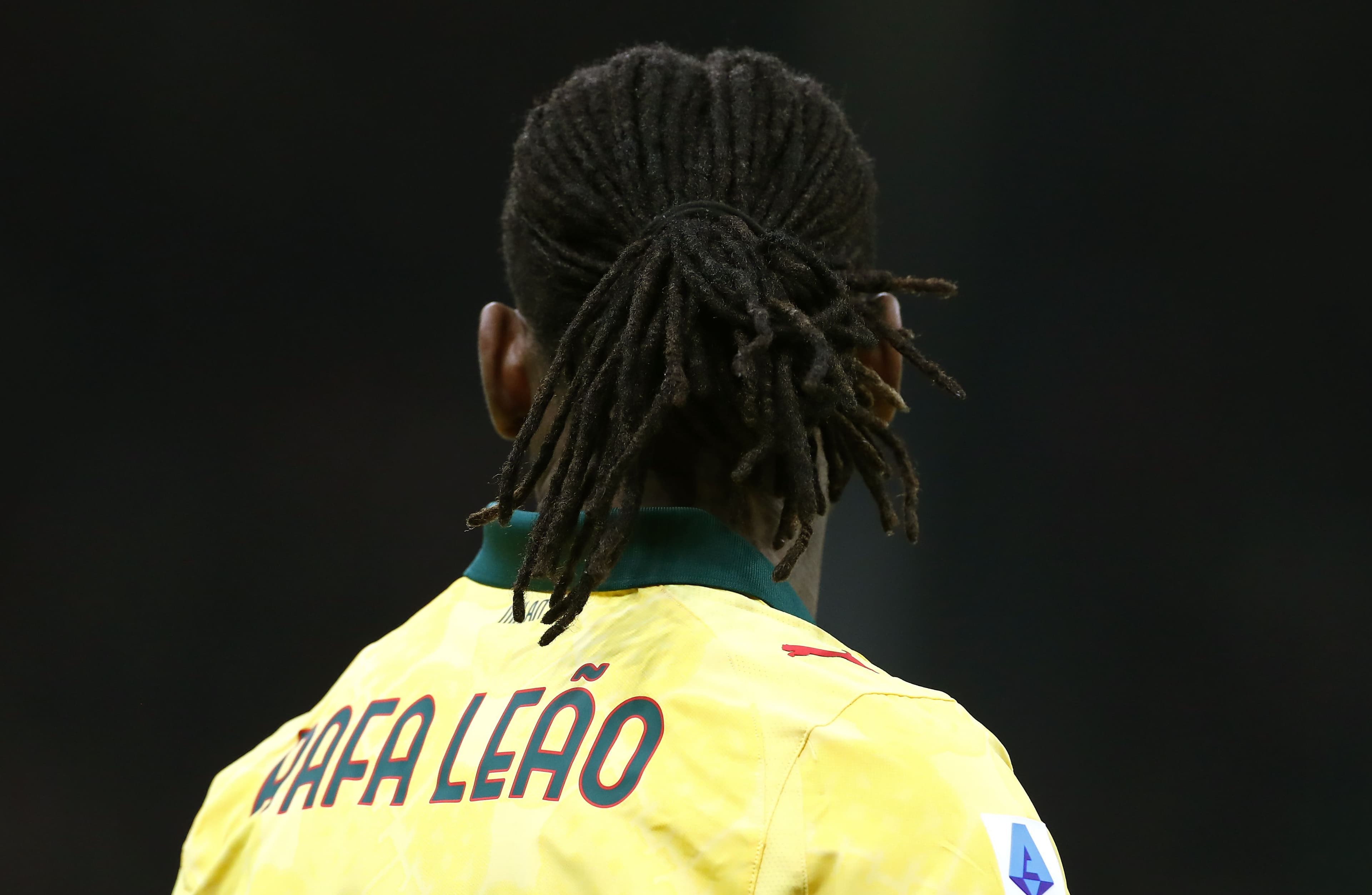 Leao Linked to Manchester United Ahead of Milan Retool