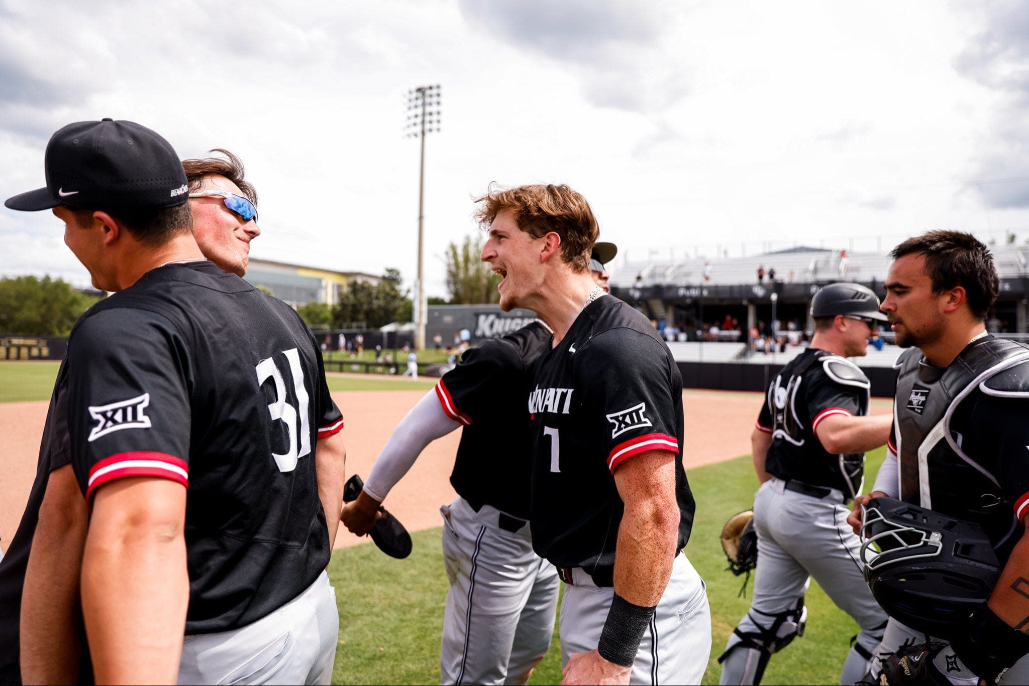 UC Bearcats baseball wins vs. No. 21 UCF but loses ejected OF Pitts