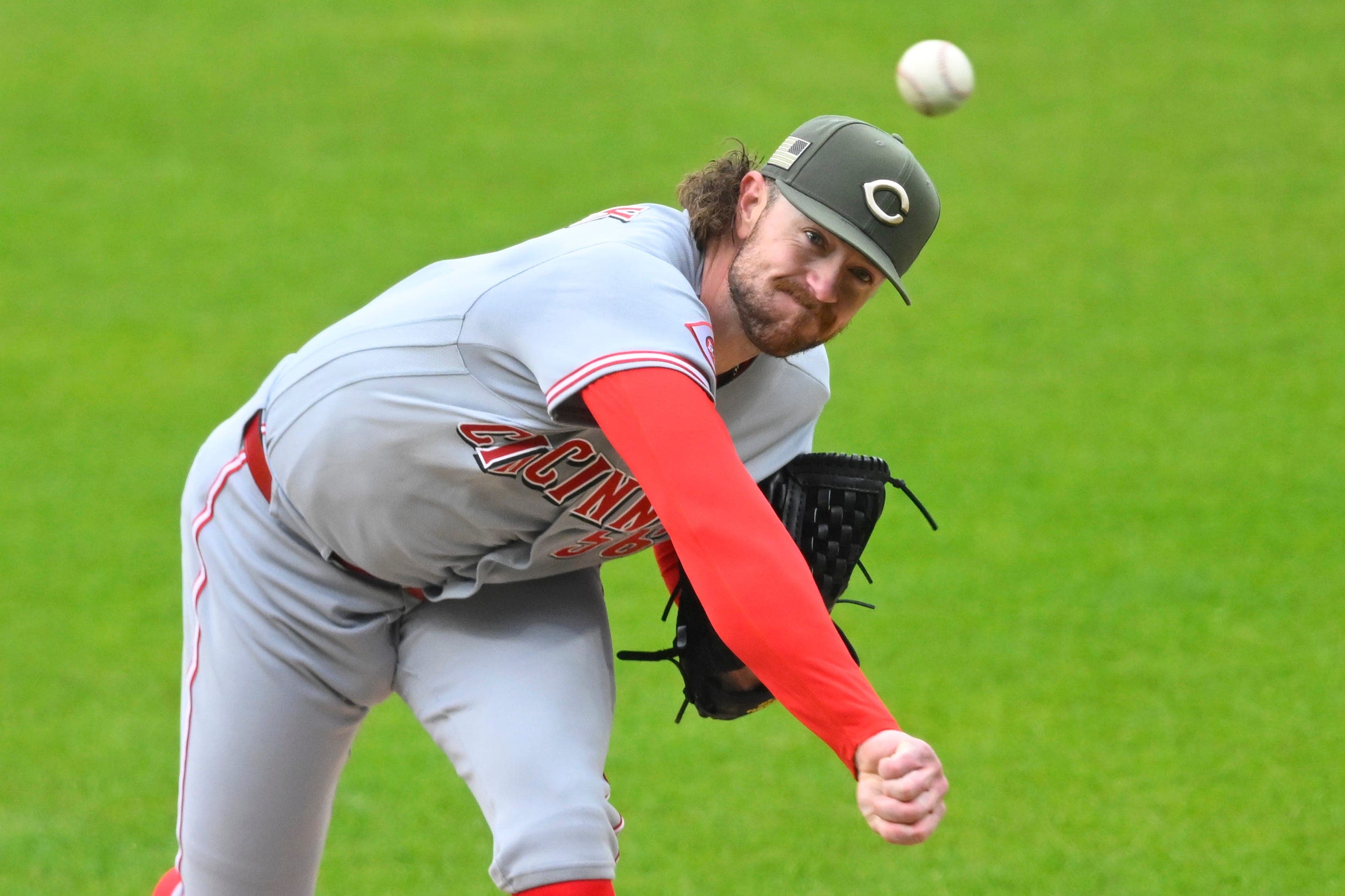 Cincinnati Reds bullpen blows another lead in loss to Guardians