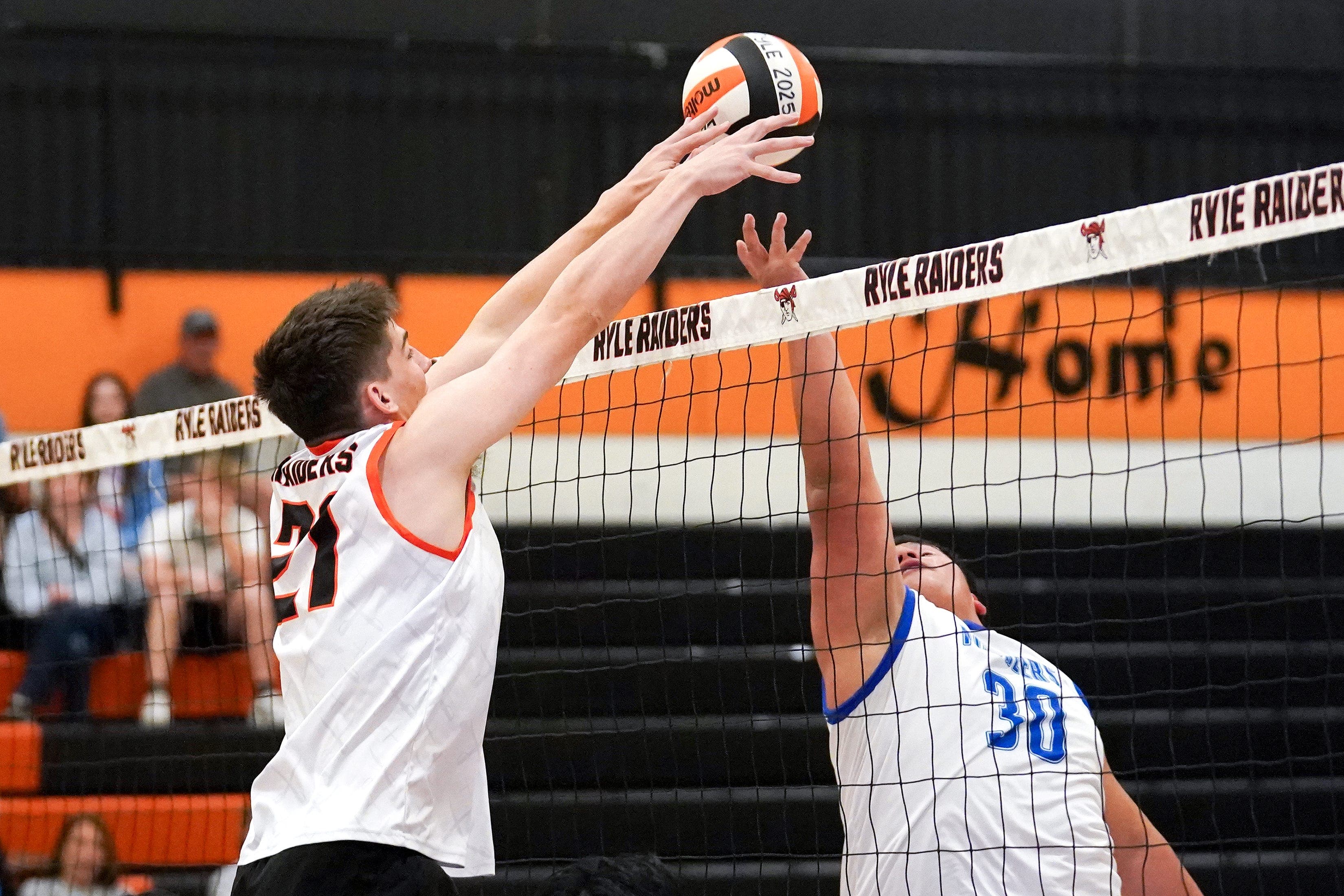 Ryle boys volleyball plays toward another KHSAA state appearance