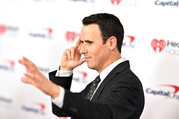 Reds announce mentalist Oz Pearlman added to GABP postgame series