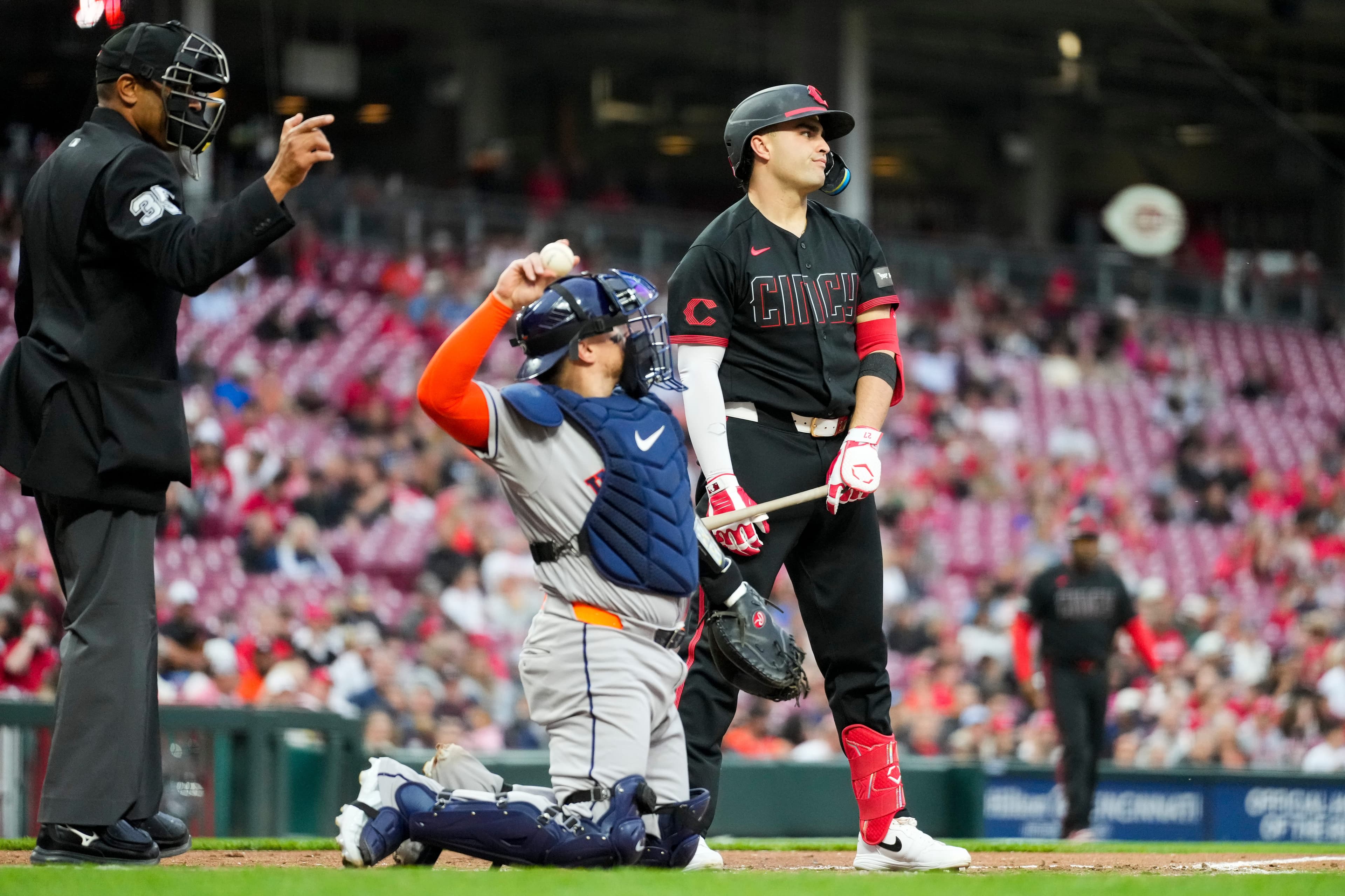 'Frustrated' Sal Stewart vows pitchers soon will pay like helmet did