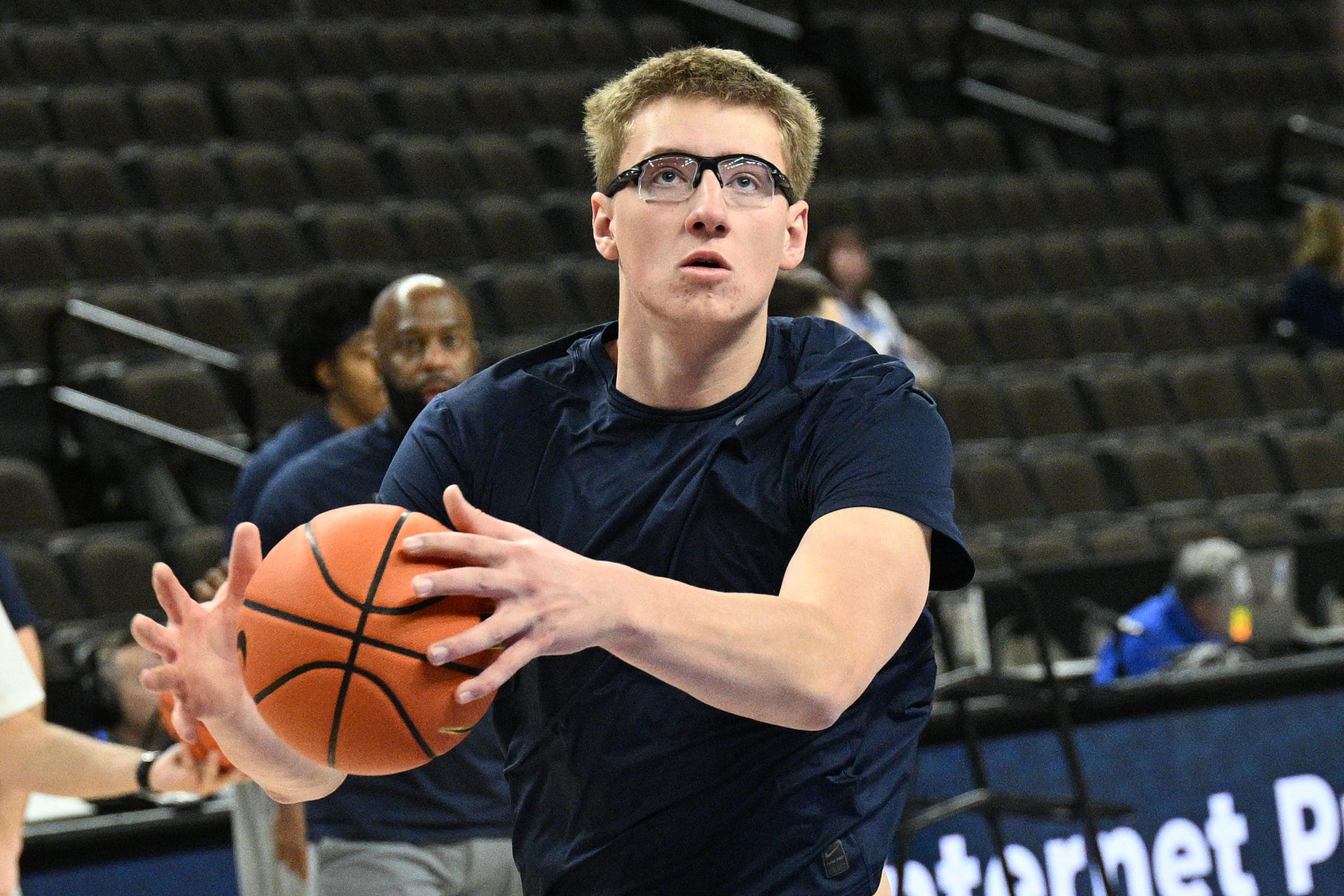 Xavier center Kason Westphal to return to Musketeers