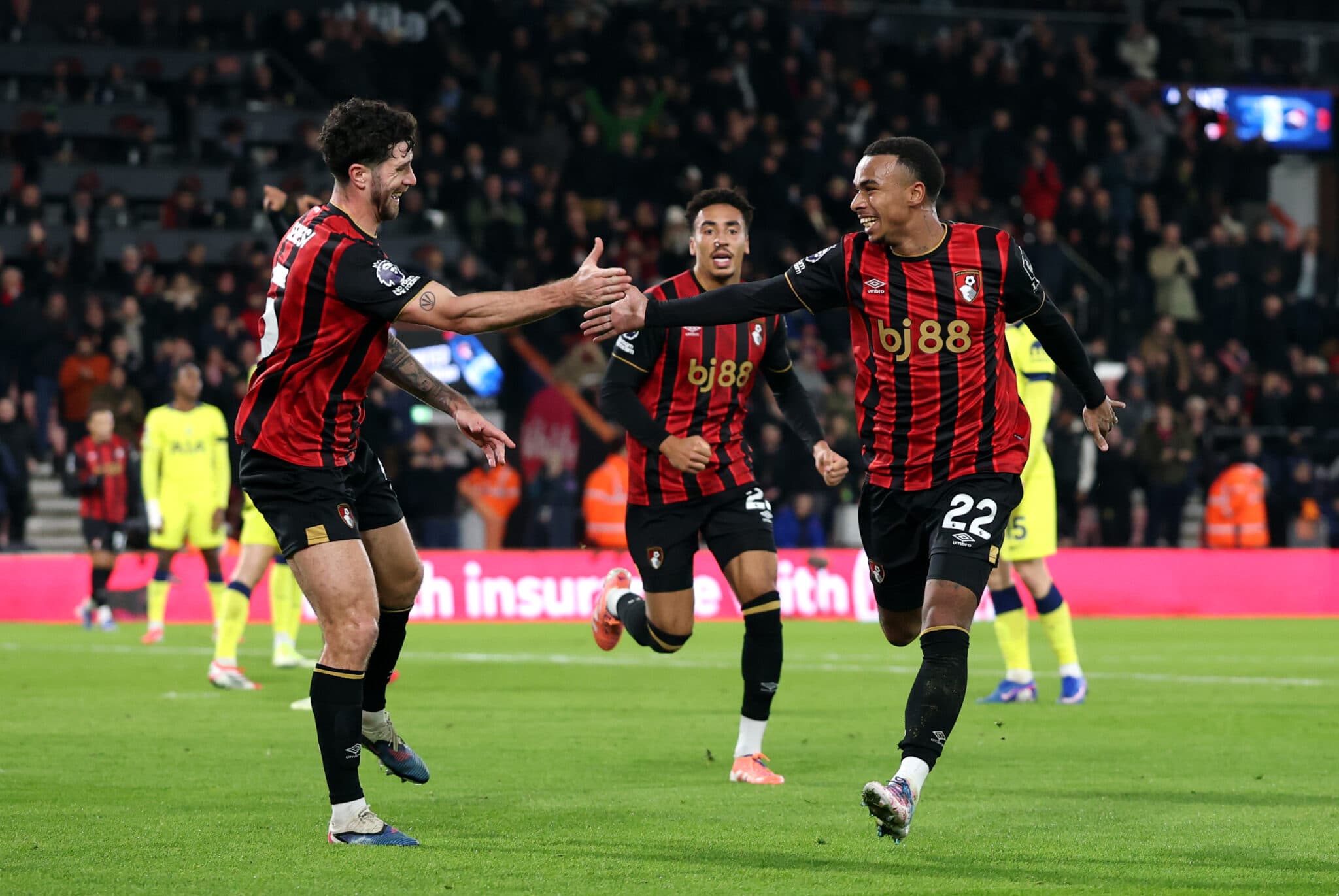 Bournemouth star announces exit amid transfer links