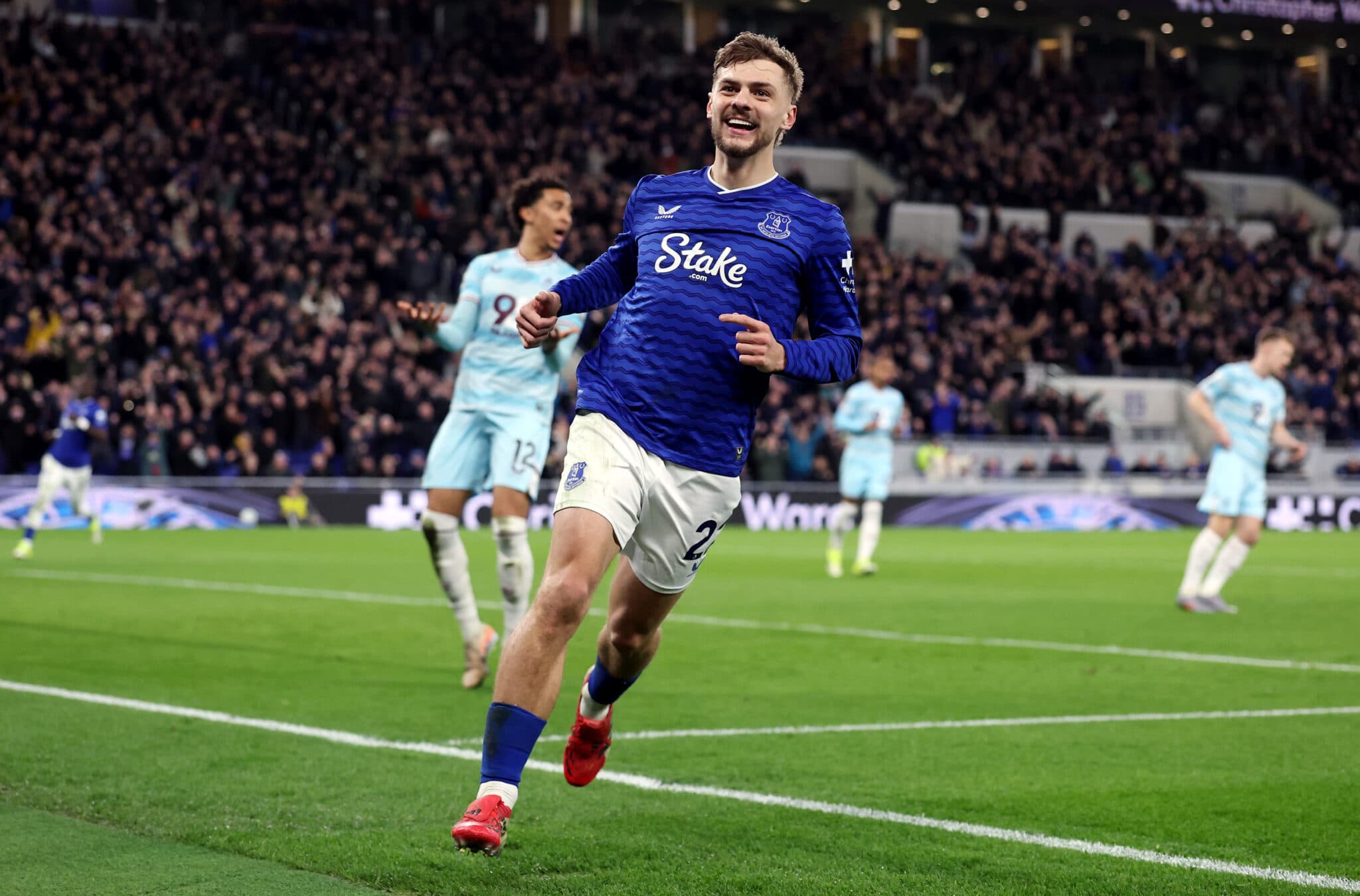 Everton vs Chelsea – Predicted lineup and team news