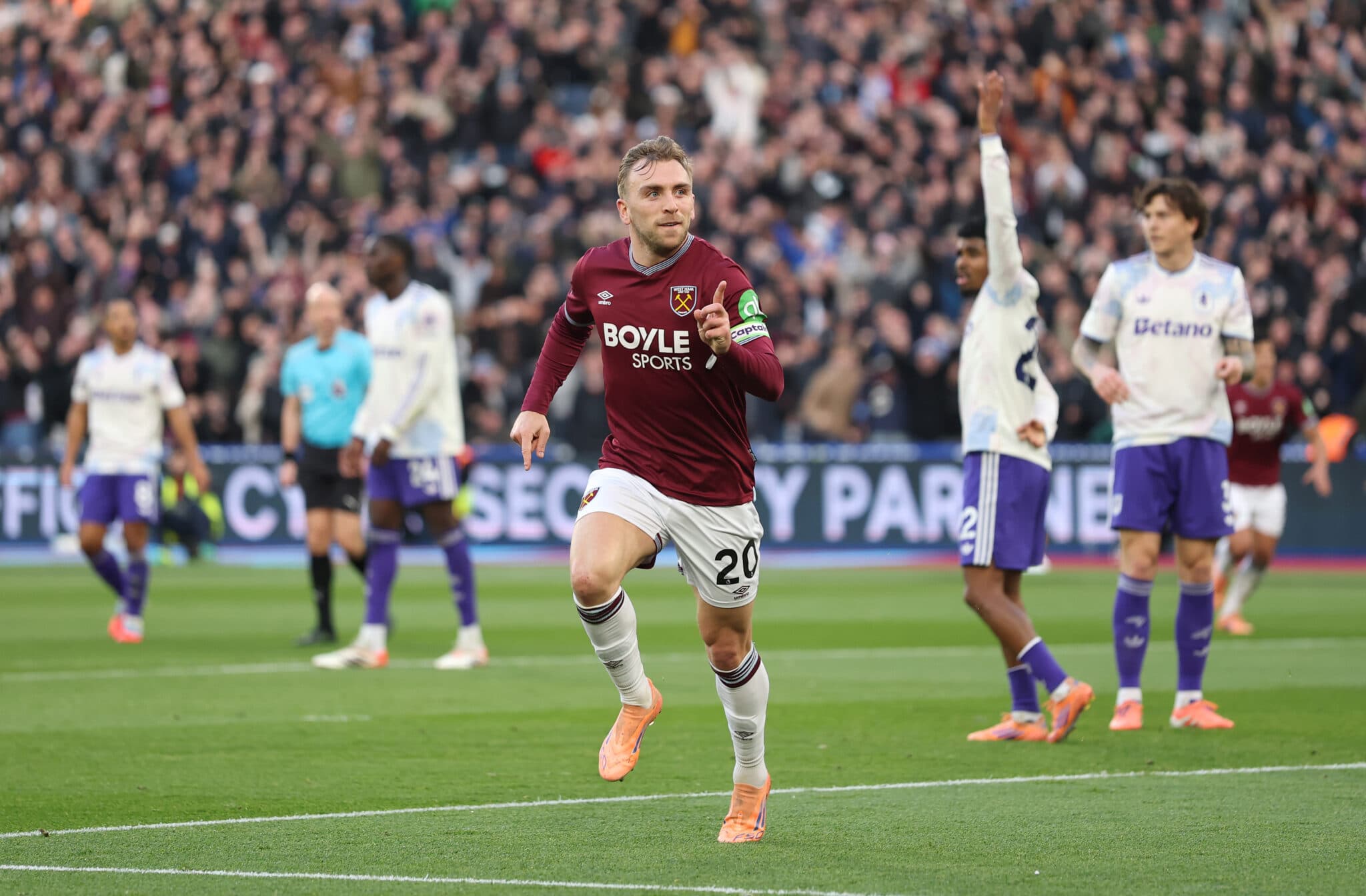 Fantasy Premier League: FPL players to target for Blank Gameweek 34