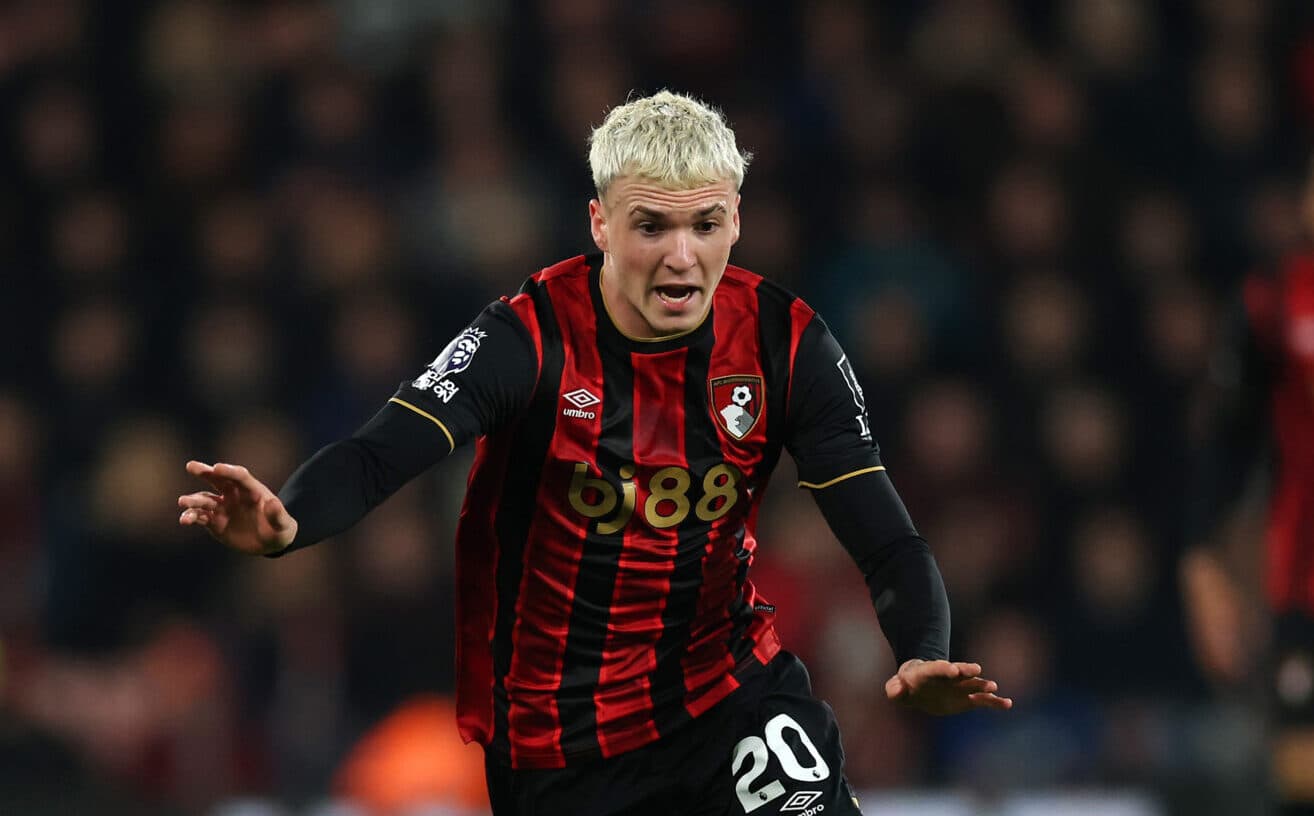 Bournemouth suspend Jimenez over alleged social media posts