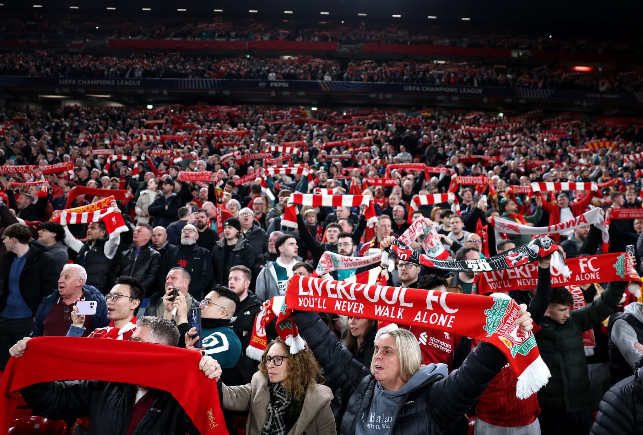 Slot calls on Anfield to ‘find extra gear’ against PSG tonight