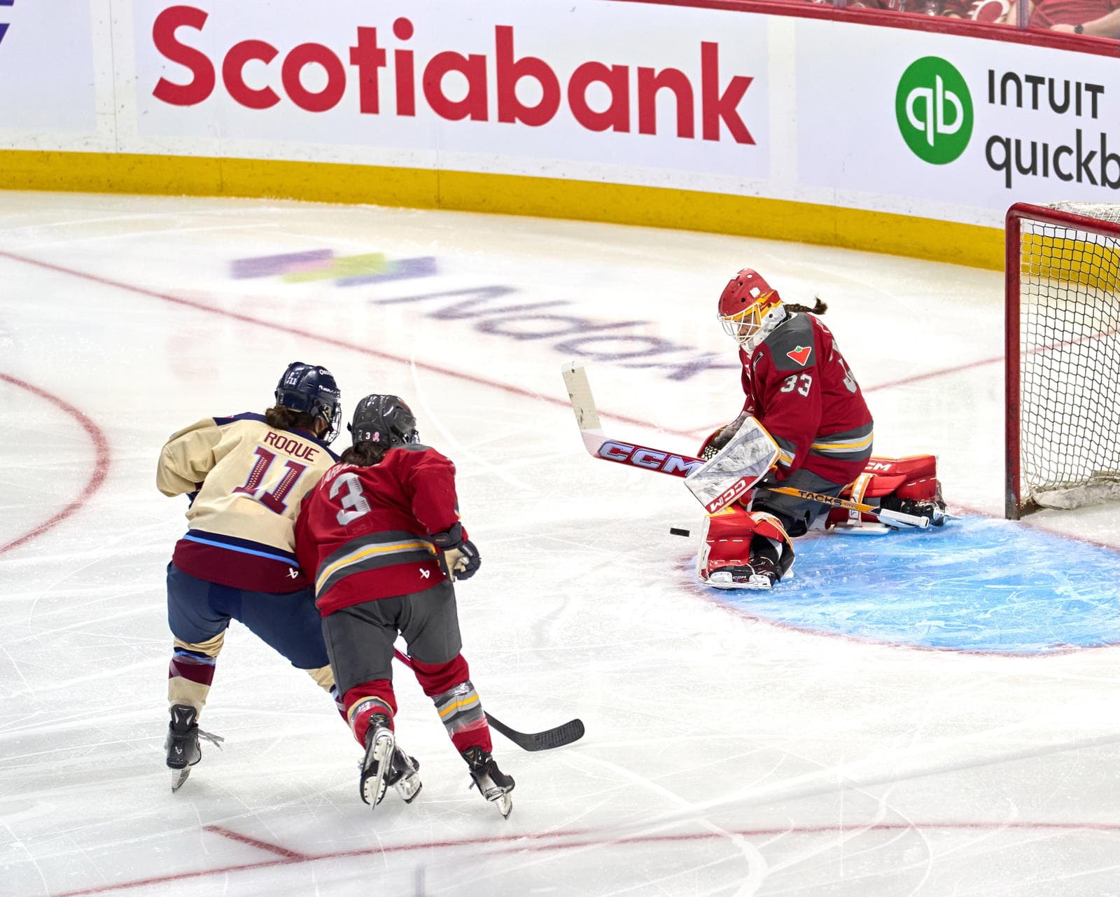 Ottawa's Very Own Rebecca Leslie Propels Charge To Game 3 Victory