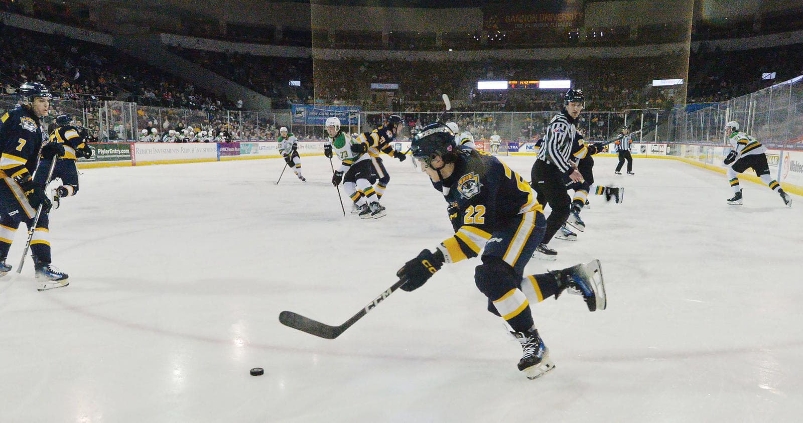 USports Center Transfers To Bowling Green State
