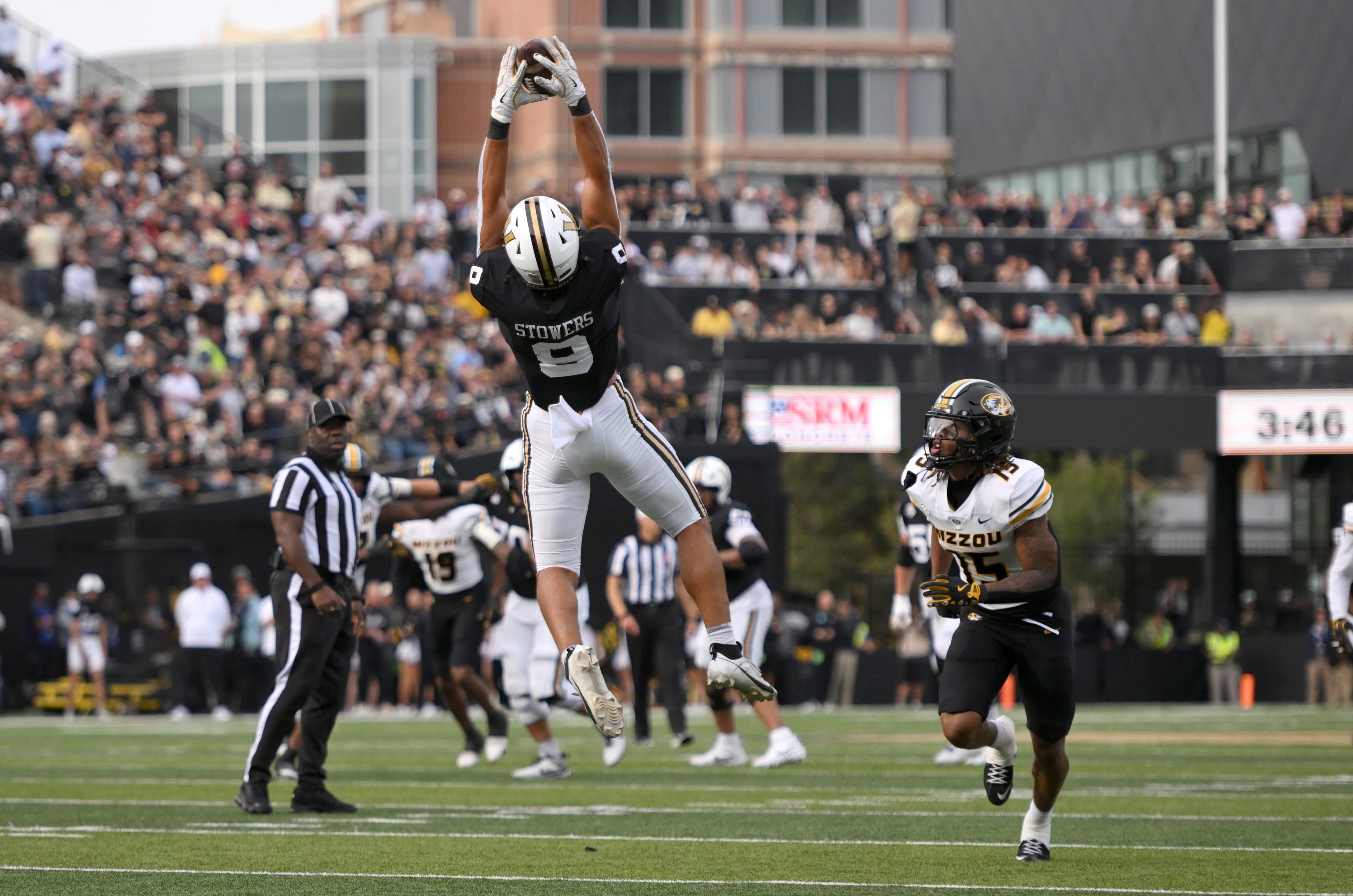 Eli Stowers NFL Draft Profile - Rookie Film Analysis