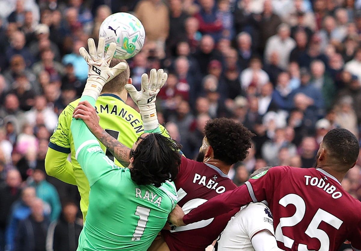 Peter Schmeichel lashes out at Arsenal VAR call against West Ham: ‘Wrong on so many levels’
