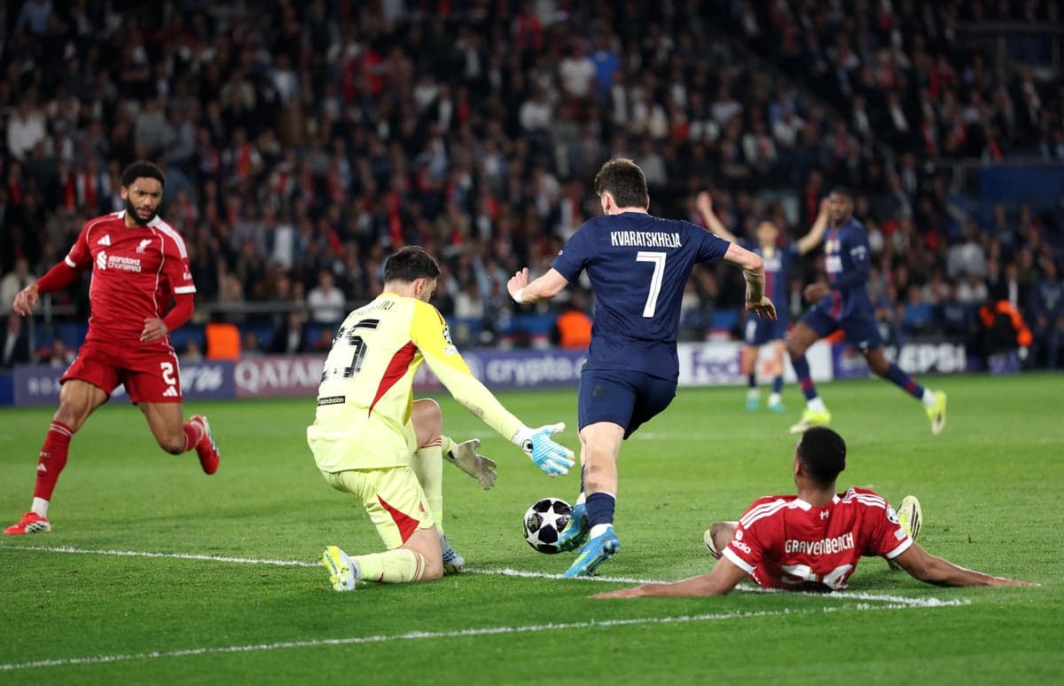 Arne Slot: Liverpool ‘lucky to only lose 2-0’ after insipid outing in Paris