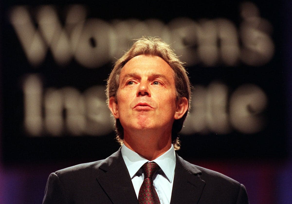 How the world looked when Arsenal last won the Premier League: Blair as PM, Eamon at No 1, £2 pints