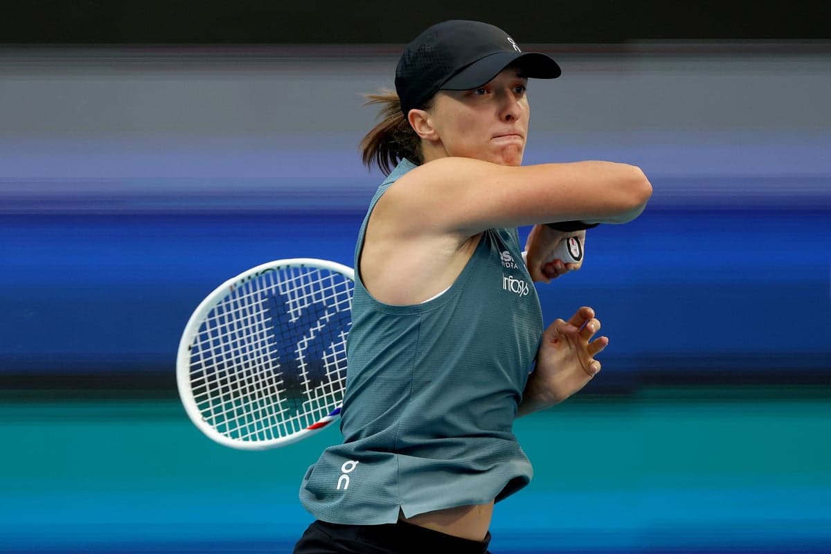 Iga Swiatek splits with coach after shock Miami Open defeat