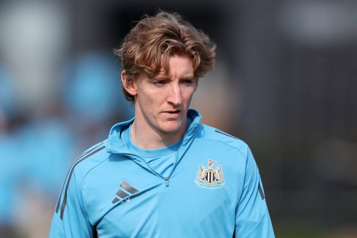 Lewis Stays Unstoppable: Fastest-Rising Champ Takes Charge