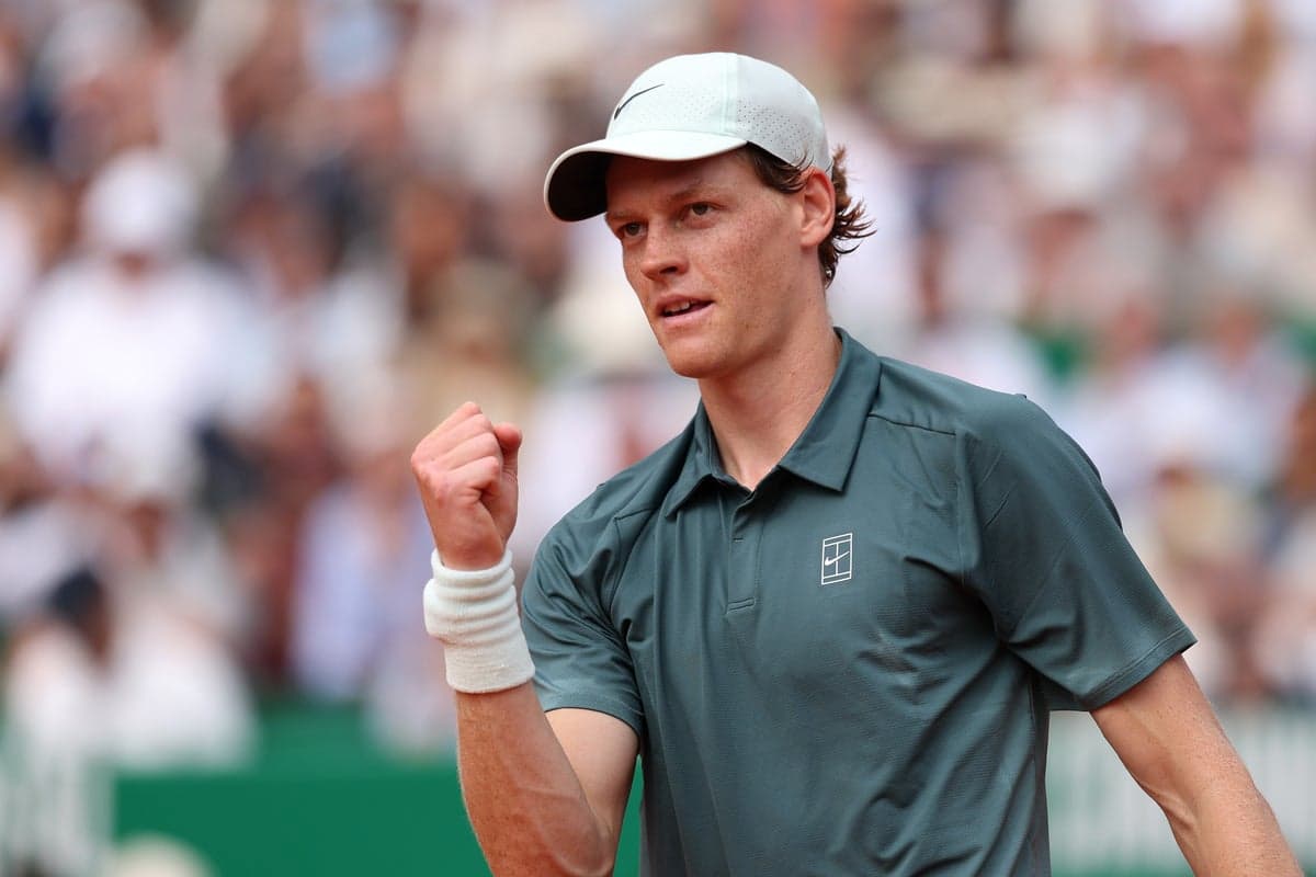 Jannik Sinner and Carlos Alcaraz power into Monte-Carlo semi-finals