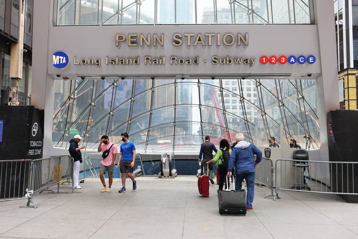 NYC banning non-ticket holders from Penn Station on World Cup match days: report