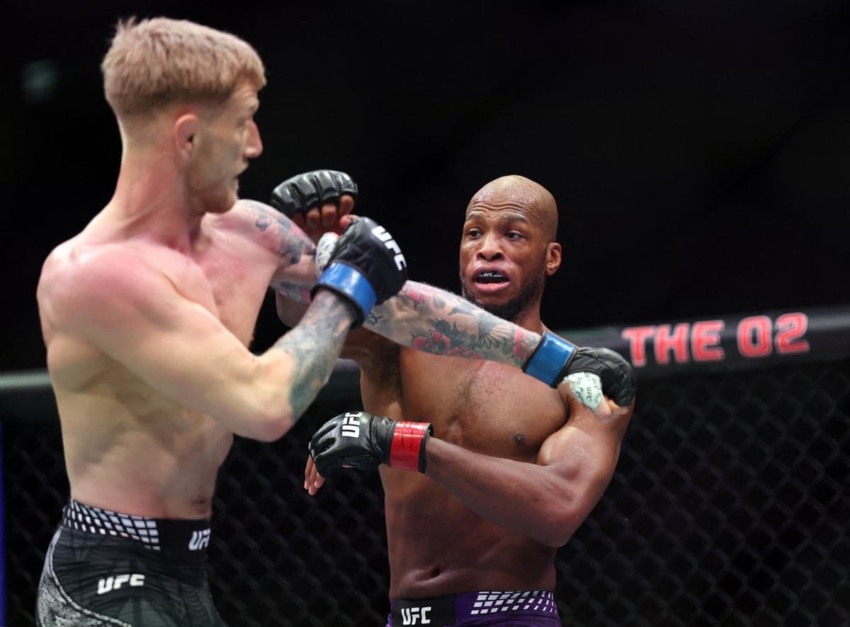 Joe Rogan reacts to ‘MVP’ vs Sam Patterson at UFC London: ‘Crazy bad’