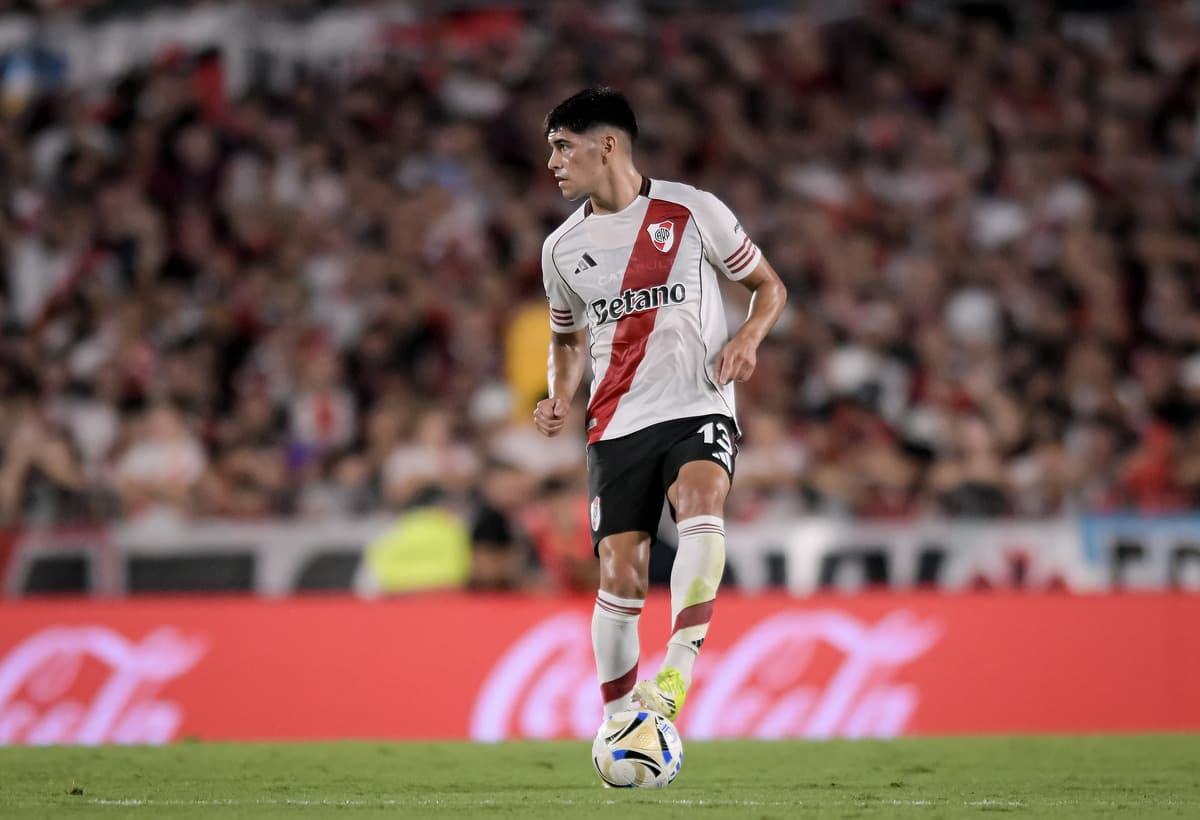 Lazio Join Inter Milan in the Race for Argentine Defender