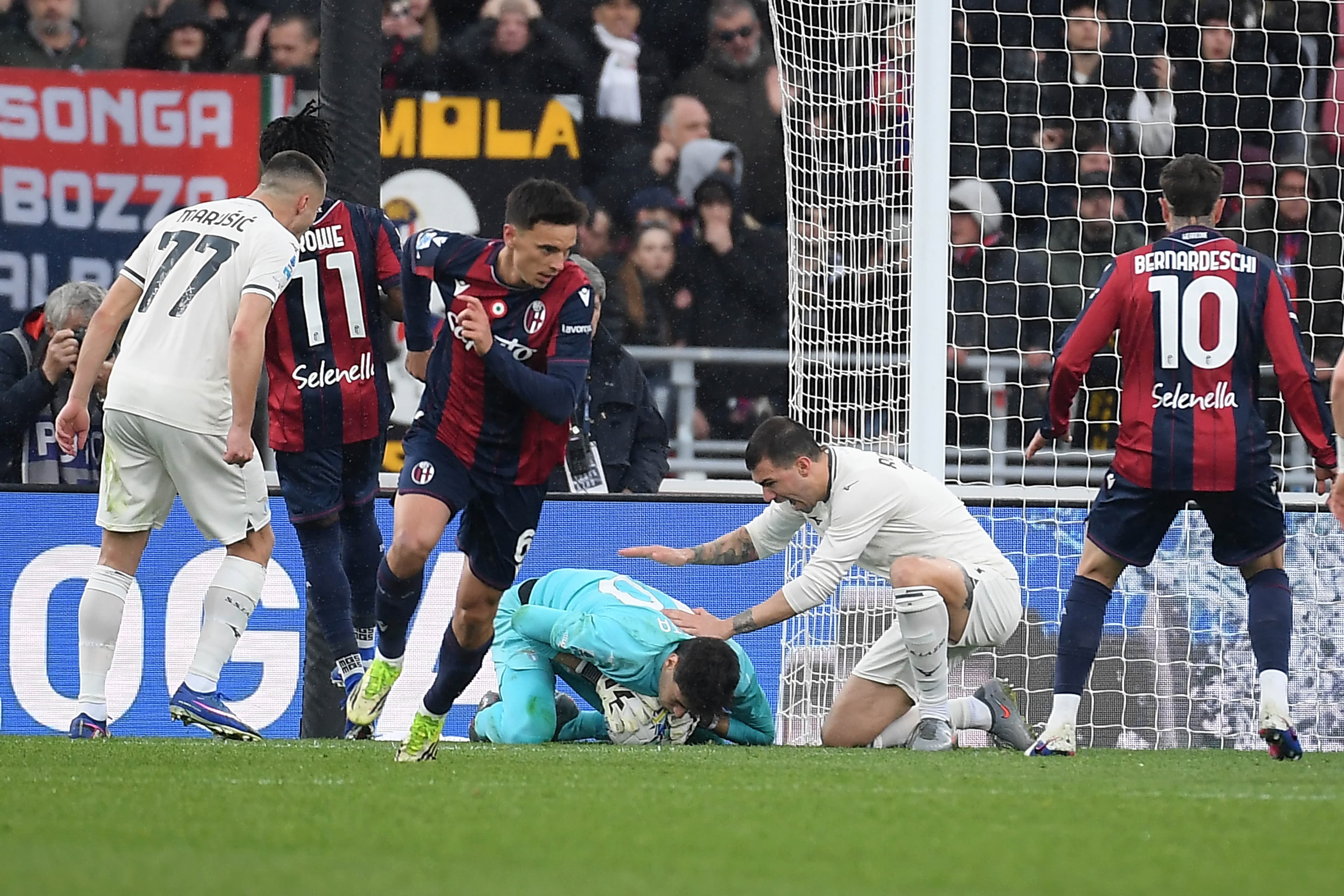 Player Ratings: Bologna 0-2 Lazio – Heroic Motta, Decisive Taylor