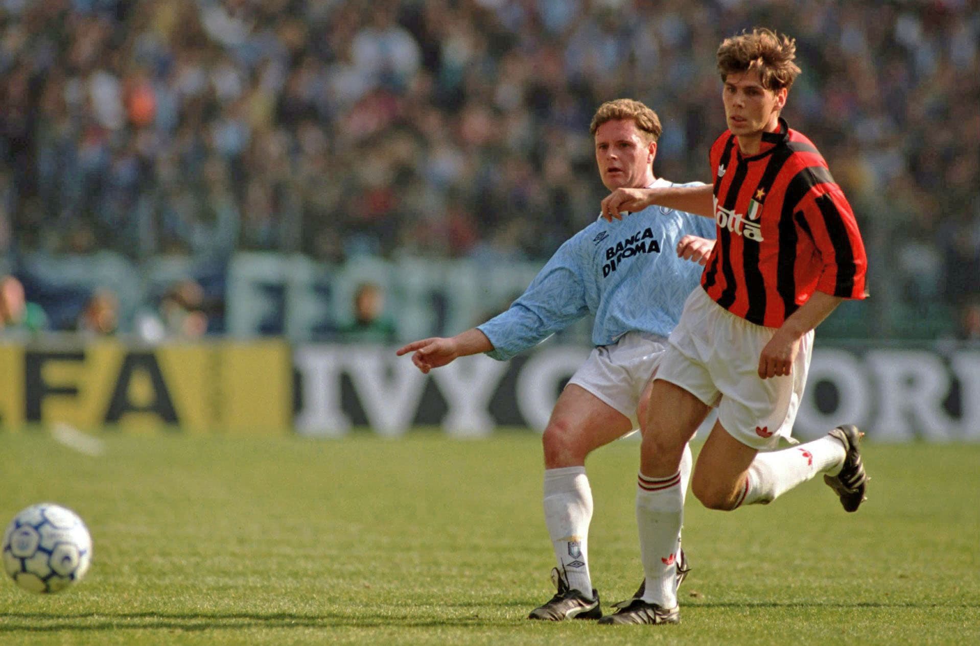 Napoli's Goalkeeper's Wonderstop Spurs Dreams of Champions League Glory, La Liga Titles on Horizon!