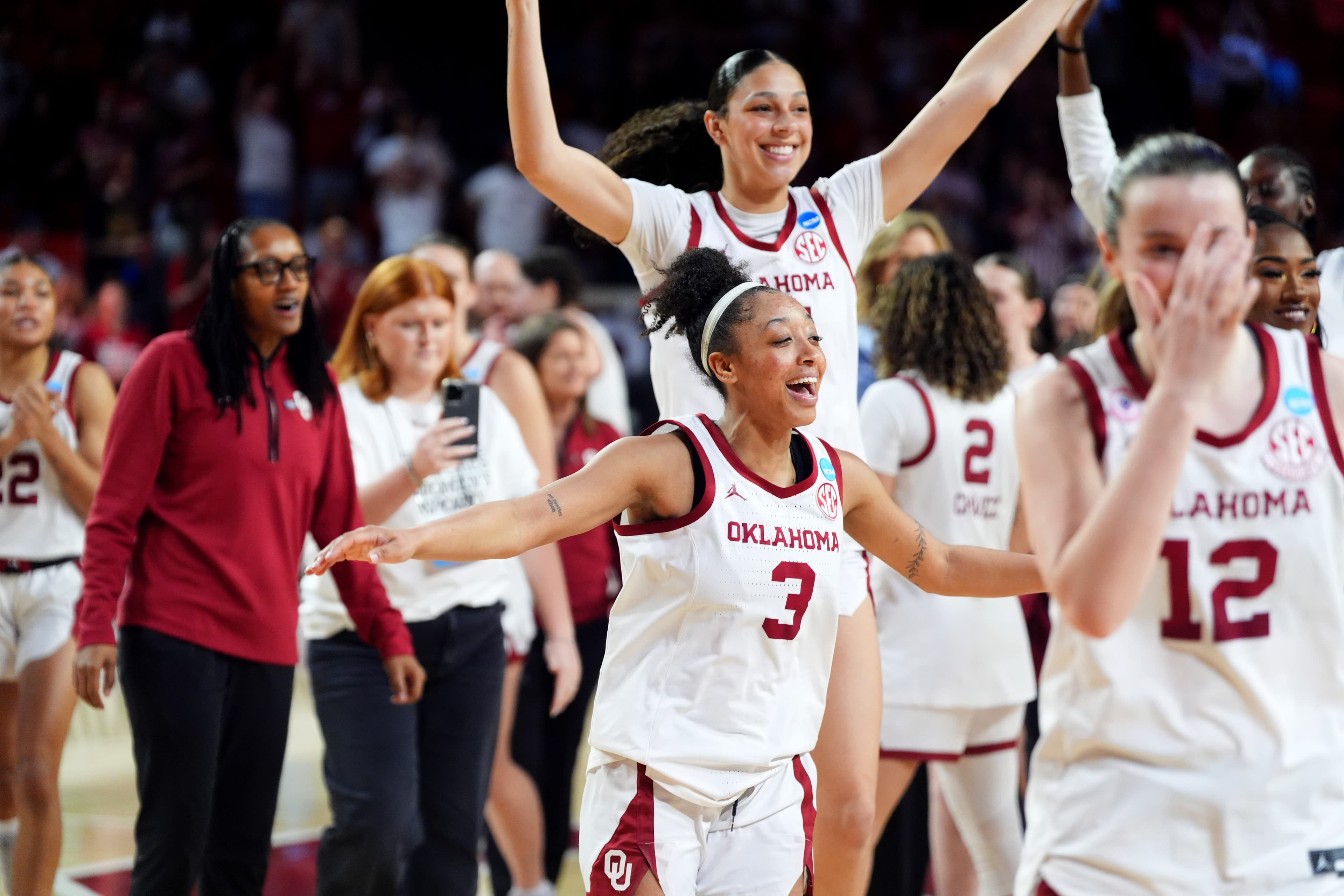 Aaliyah Chavez, Raegan Beers form a scary March Madness tandem for OU women's basketball