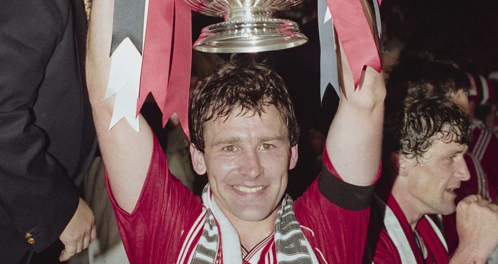 Bryan Robson: Man United legend returns to Carrington