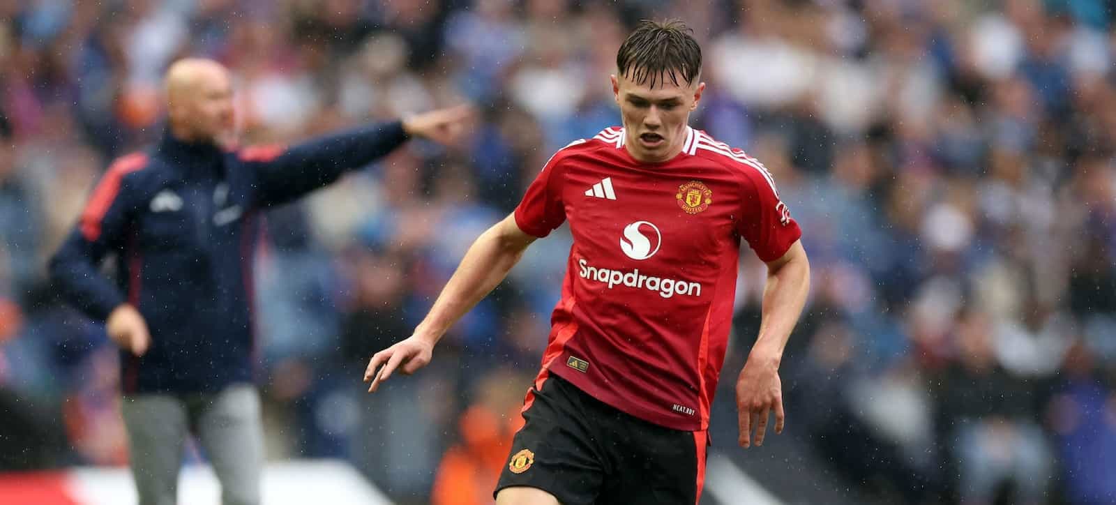 Ethan Ennis: Man United loanee impresses once more in League Two