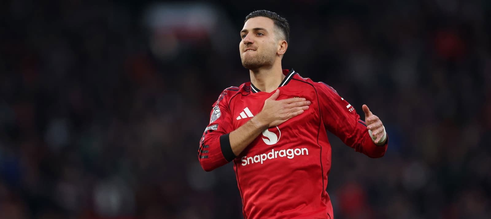 Real Madrid sights £100 million on Diogo Dalot's transfer, targeting Manchester United’s arch-rival slot!