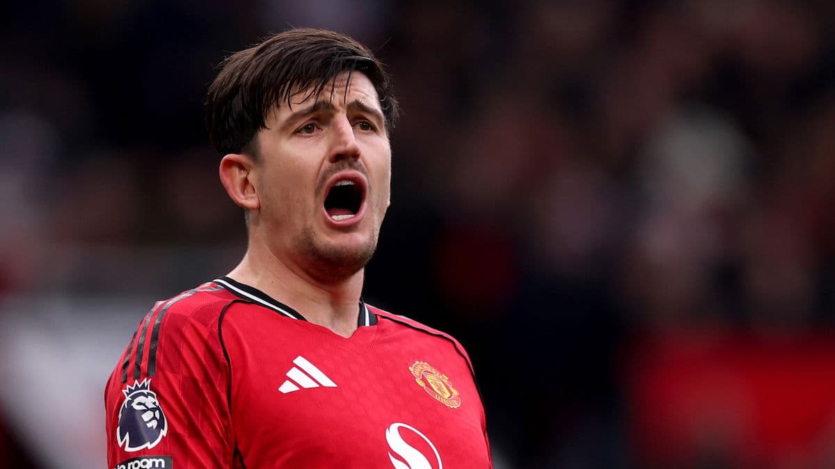 Michael Carrick delivers honest take on Harry Maguire’s new contract