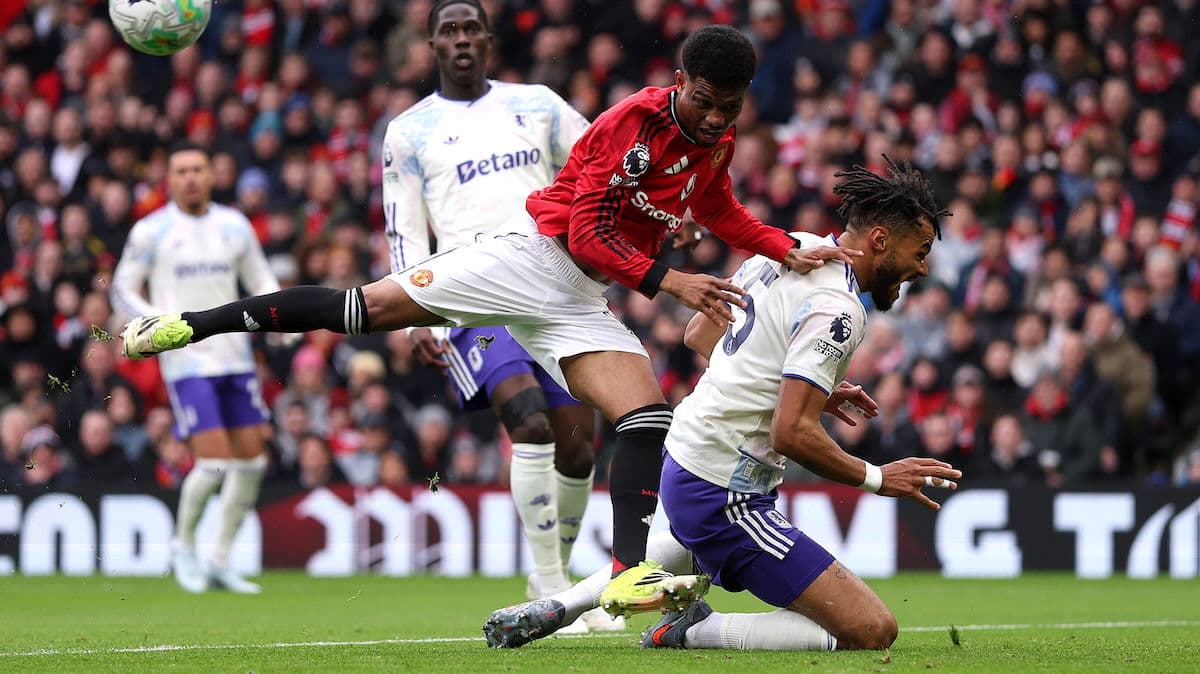 United Sweeps Aston Villa 3-1; Thrilling Show Stoops!