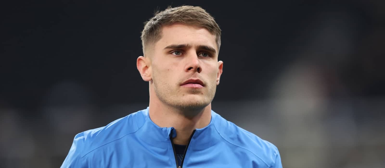 Micky van de Ven: Why United want to sign Tottenham defender