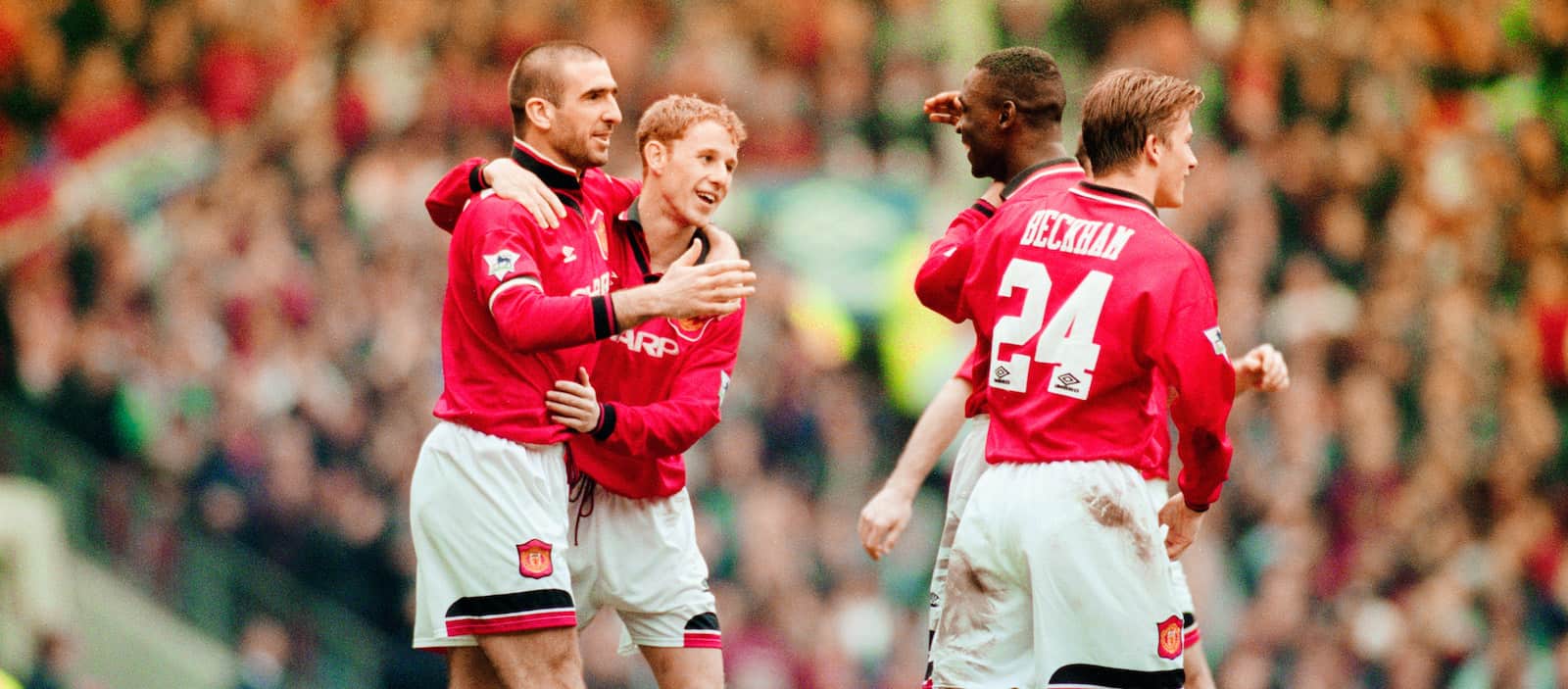 Manchester United legends take the pitch for friendly fixture in South Korea