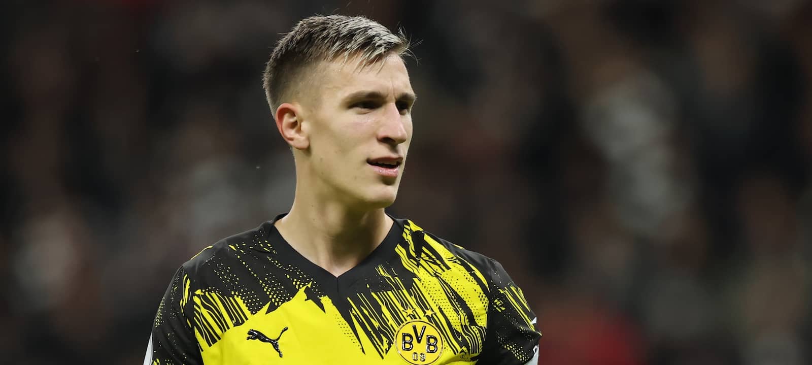 Nico Schlotterbeck: Dortmund wary of Man United move for defensive rock