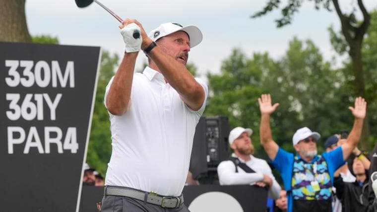 Phil Mickelson withdraws from Masters: Golf legend announces he will be out 'for an extended period'