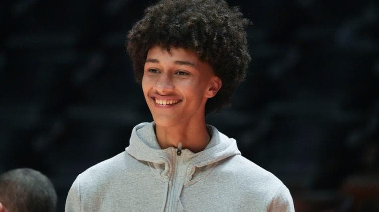 What's wrong with Nate Ament? How injury is impacting Tennessee star's minutes in March Madness