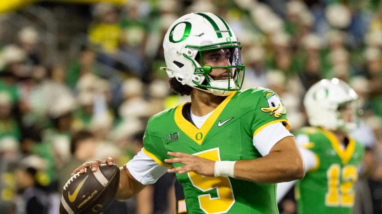 New report details Dante Moore's decision to return to Oregon over the NFL
