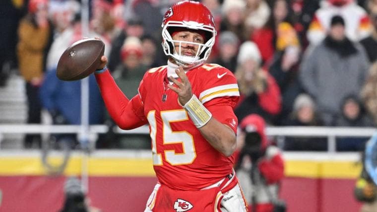 Patrick Mahomes Powers Chiefs to 'Epic' 31-6 Victory as Superstar Returns for Iconic Opening Day!