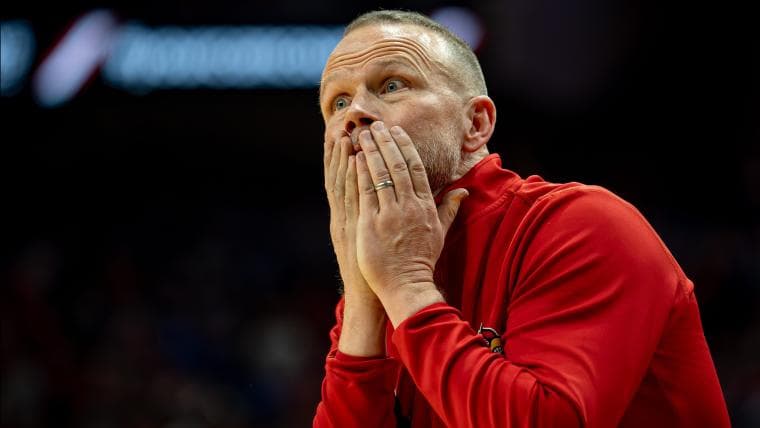 Pat Kelsey sets tone as Louisville embraces March Madness spotlight