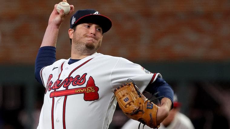 Royals sign Braves 1.98 ERA World Series champion reliever