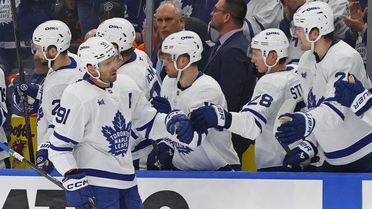 Playoff hockey shows what this Maple Leafs season was lacking