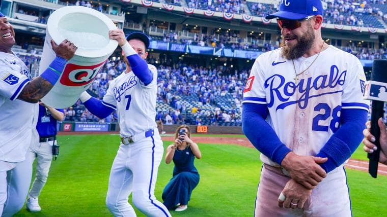 Royals' Kyle Isbel joins Yankees' fan favorite in surprise MLB 9-hitter history