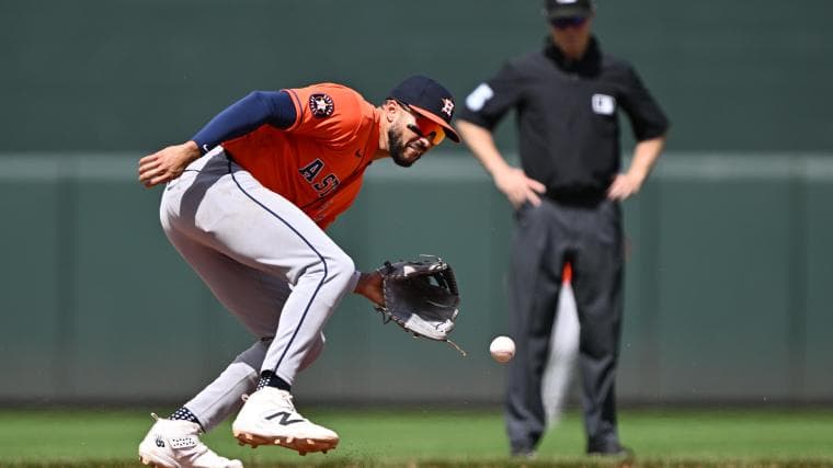 Carlos Correa injury update is shockingly bad news for Astros