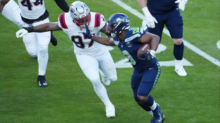 Kenneth Walker's numbers indicate Chiefs' quest for '2026 Glory,' showing his impact across both halves of the field!