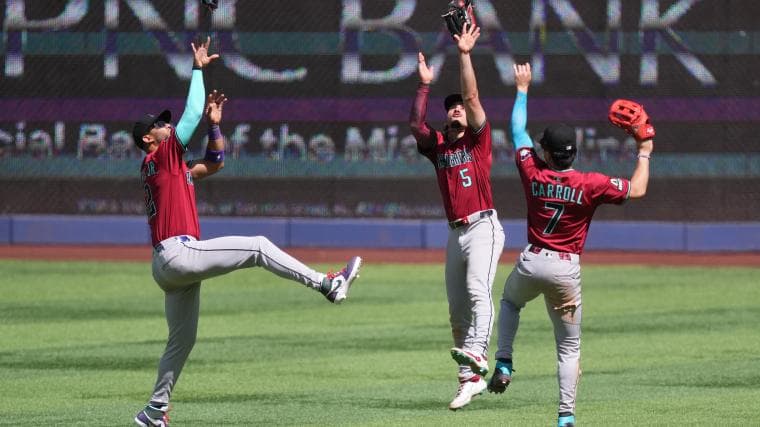 Diamondbacks rookie Jose Fernandez creates MLB history, crushes two HRs in debut