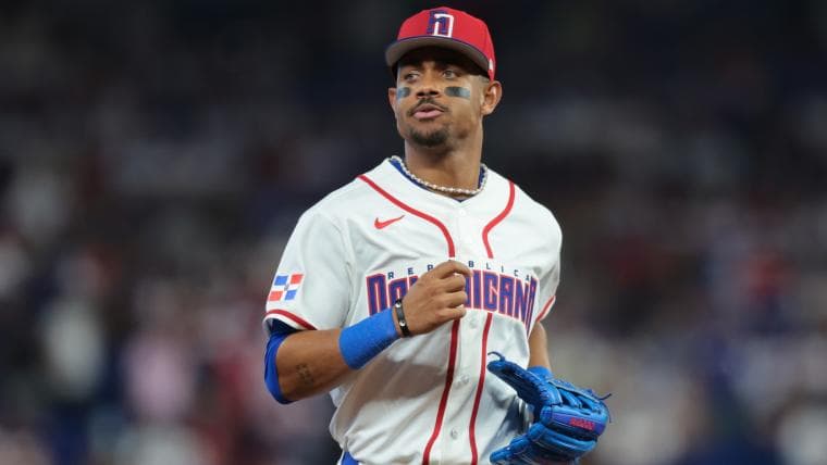 Julio Rodriguez’s Gold Glove Moment Lights Up World Series Play!